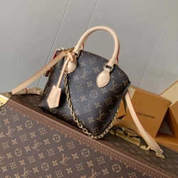 루이비통 미니 락킷 M12019