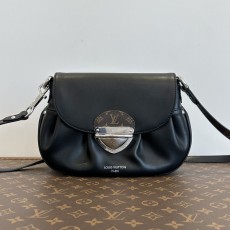 루이비통 선셋 바이브 M12192