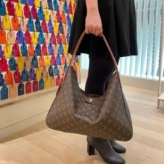 루이비통 24FW 슬라우치 MM M12098