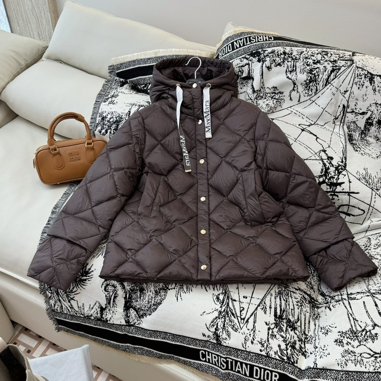 막스마라 쇼트 다운 재킷