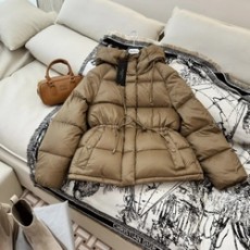 막스마라 위켄드 다운 재킷