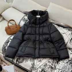 막스마라 위켄드 다운 재킷