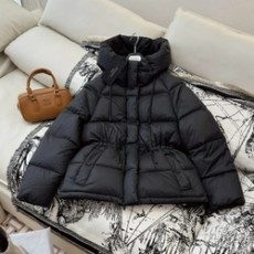 막스마라 위켄드 다운 재킷