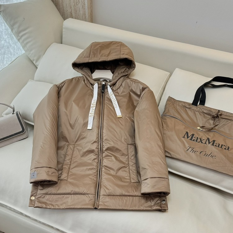 막스마라 다운 자켓