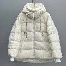 맥카지 다운 패딩