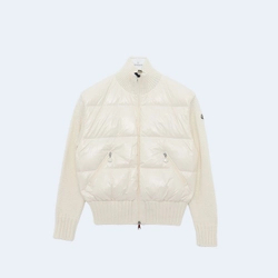 몽클레어 화이트 패딩 자켓