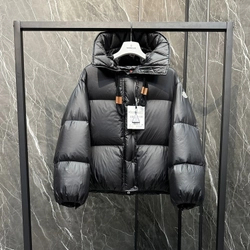 몽클레어 보레이 숏패딩