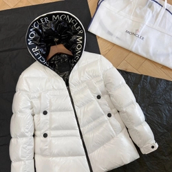 몽클레어 클레어 패딩 화이트