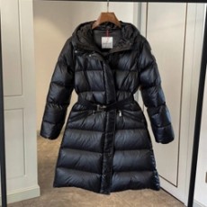 몽클레어 벨뷰 롱패딩 블랙