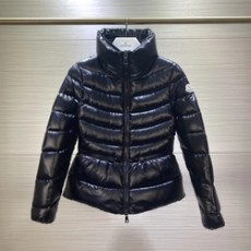 몽클레어 아르테미스 패딩 블랙