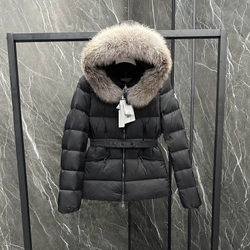 몽클레어  보에드 패딩