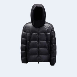 몽클레어 주바이르 다운 자켓
