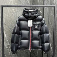 몽클레어 몽벨리아드 다운 패딩