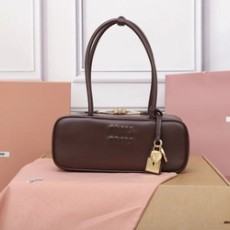 미우미우 레더 탑핸들 보 백 5BB173