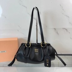 미우미우 레더 조이 백 32 5BG306