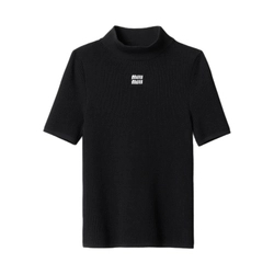 미우미우 비스코스 터틀넥 스웨터