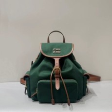 미우미우 백팩 그린