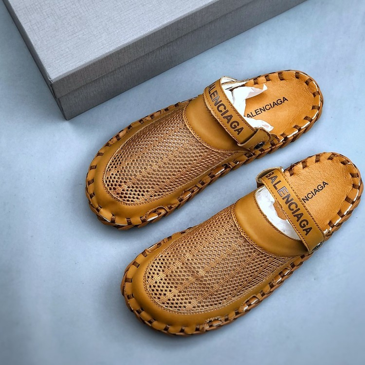 발렌시아가 그레이 뮬 스니커즈