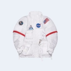 발렌시아가 x NASA 스페이스 컬렉션 패딩 자켓