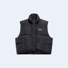 발렌시아가 폴리티컬 캠페인 코쿤 푸퍼 질레