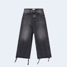 발렌시아가 로우 크로치 진 블랙