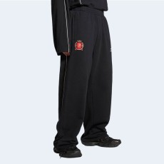 발렌시아가 사커 배기 스웨트팬츠 블랙