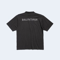 발렌시아가 백 미디엄 핏 티셔츠 블랙