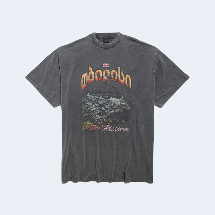 발렌시아가 남성 트빌리시 오버사이즈 티셔츠 페이드 블랙