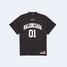 발렌시아가 바스켓볼 오버사이즈 티셔츠 블랙