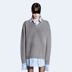 발렌시아가 레이어드 셔츠 브이넥 스웨터 그레이