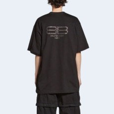 발렌시아가 파리 미디움 핏 티셔츠 블랙