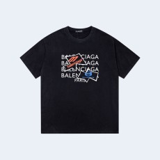 발렌시아가 트라이로고 티셔츠 블랙