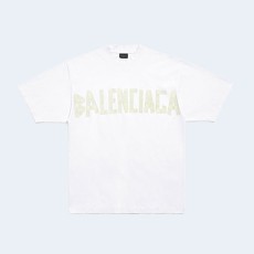 발렌시아가 테이프 타입 미디엄 핏 티셔츠 화이트