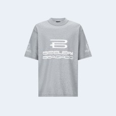 발렌시아가 AI 제너레이티드 미디엄 핏 티셔츠 그레이