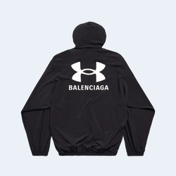 발렌시아가 x 언더아머 윈드브레이커 재킷