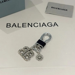 발렌시아가 키링