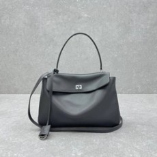 발렌시아가 로데오 미디움