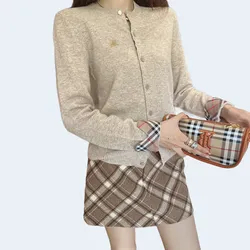 버버리 체크 포인트 가디건 베이지