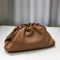 보테가 베네타 레더 파우치백