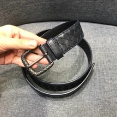 보테가 베네타 인트레치아토 레더 벨트