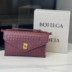 보테가베네타 Knot Lock 인트레치아토 숄더백