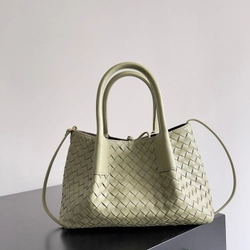 보테가베네타  피나코테카 24