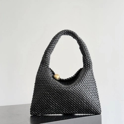 보테가베네타 토스카 숄더백 31