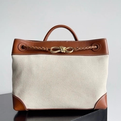 보테가베네타 미디움 안디아모 백 라이트우드 32