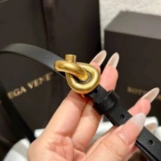 보테가베네타 놋 벨트