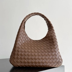 보테가베네타 캄파나 씨 솔트 844249 미디엄