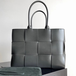 보테가베네타 아르코 토트 37cm