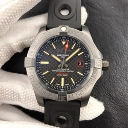 브라이틀링 어벤저 블랙버드  44mm