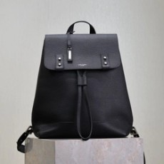 생로랑 그레인드 데이 백팩