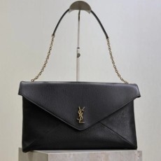 생로랑 카산드라 엔벨로프 램스킨 841702